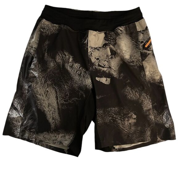 Lululemon Men’s Assert Short 9" Aerial Ice Black and White Size Medium - Picture 4 of 14